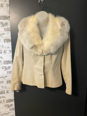 Vintage Adolph Schuman for Lilli Ann Cream Ultrasuede Jacket w/Fox Fur Collar